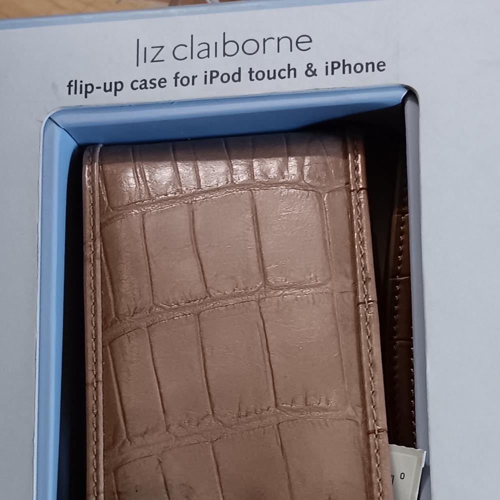 IPad cases - Picture 2 of 5